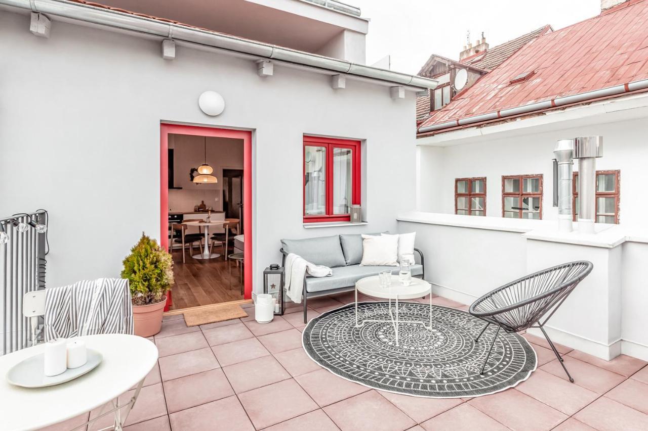 Turnkey I Main Bus Station Apartments Prague Extérieur photo